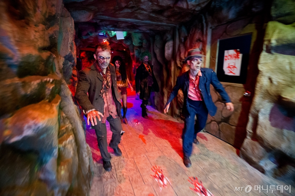 롯데월드 '호러 할로윈'. /사진제공=롯데월드