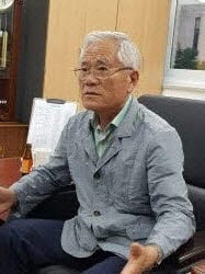 김대화 삼척시 사회단체협의회 회장이 삼척 화력발전소 건설 필요성에 대해 말하고 있다/사진=박준식 기자