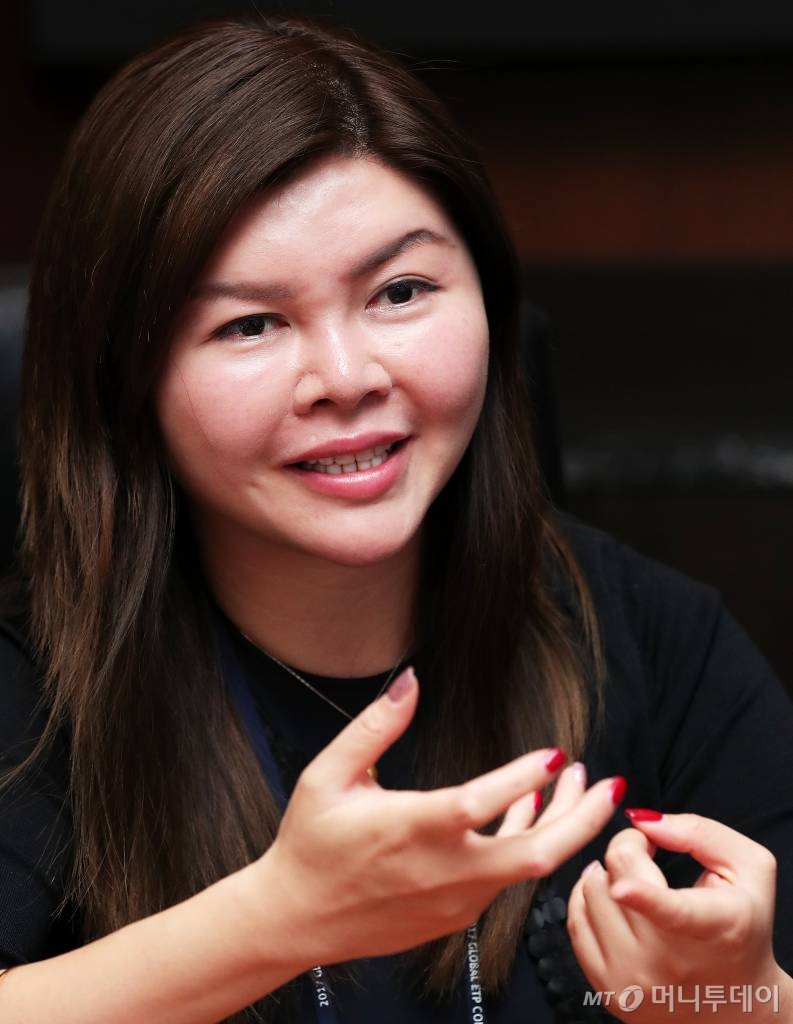 로라 루이 프리미아 파트너즈 파트너 겸 CIO 인터뷰<br>2017 09 28