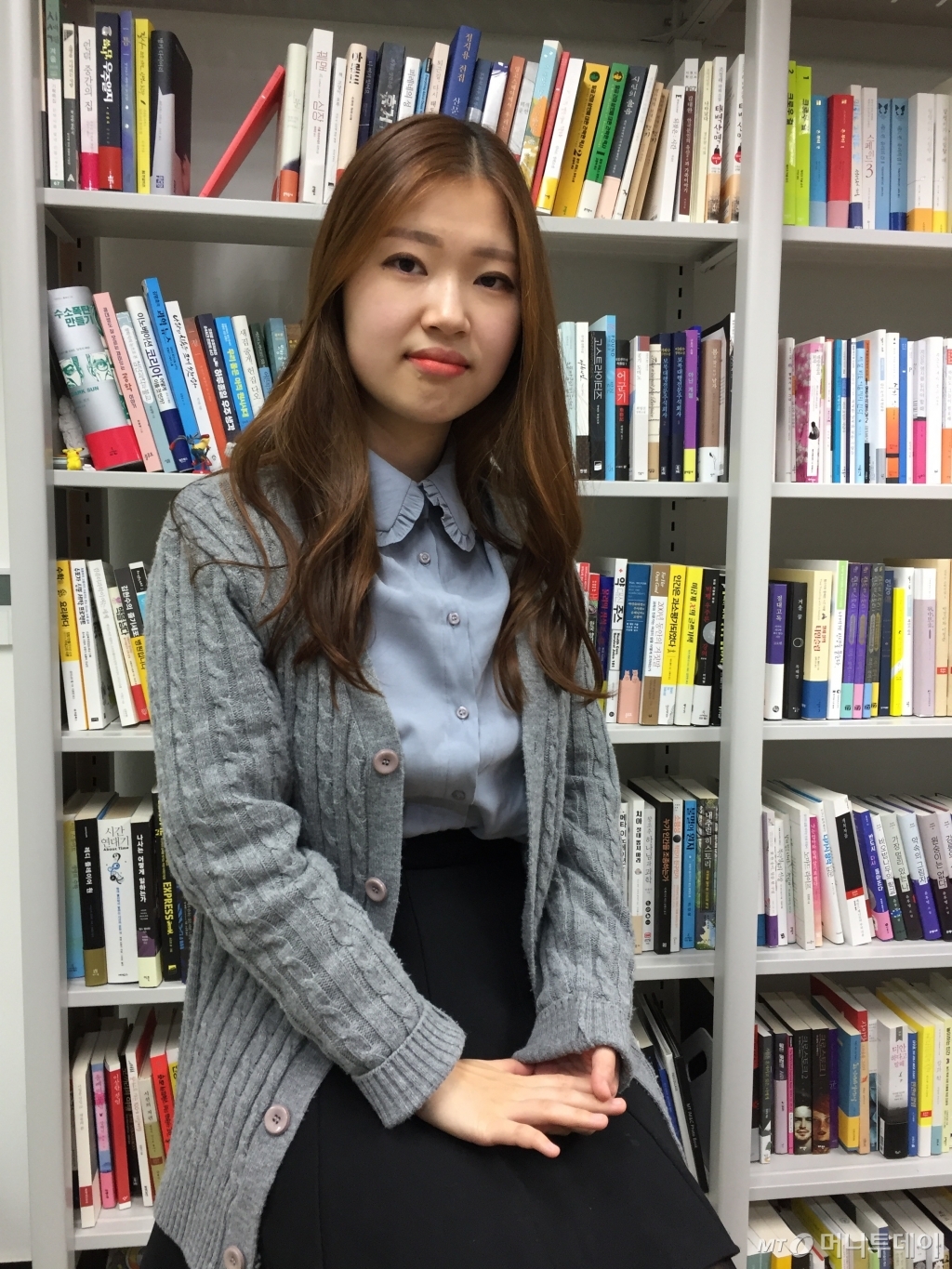 '제2회 한국과학문학상' 공모전에서 중단편 대상과 가작을 받은 김초엽씨. /사진=김고금평 기자