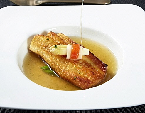 문재인 대통령이 트럼프 대통령에게 대접할 가자미구이. /사진=청와대