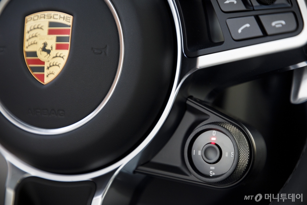 '더 뉴 파나메라 4S' 실내/사진제공=포르쉐코리아