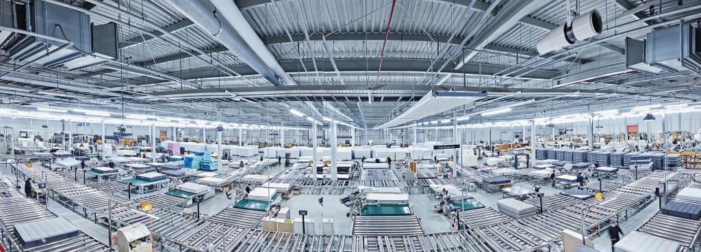 시몬스 팩토리움 생산동.