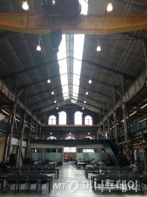 독일 스타트업 릴리엄이 개발한 2인승 플라잉카 '이글'. 항속거리가 300km에 달한다. /사진제공=릴리엄.