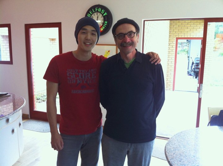 김성준 렌딧 대표와 데이빗 켈리 교수 / 사진제공=렌딧