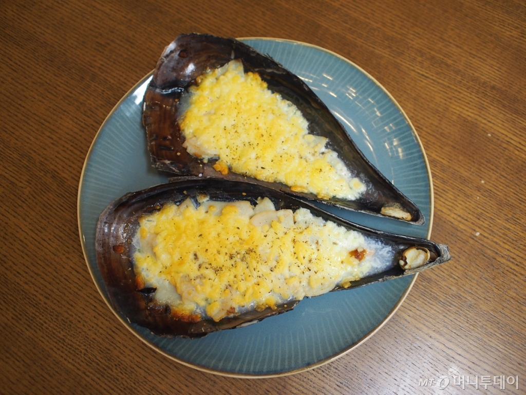 키조개 치즈구이/사진=함혜강 에디터