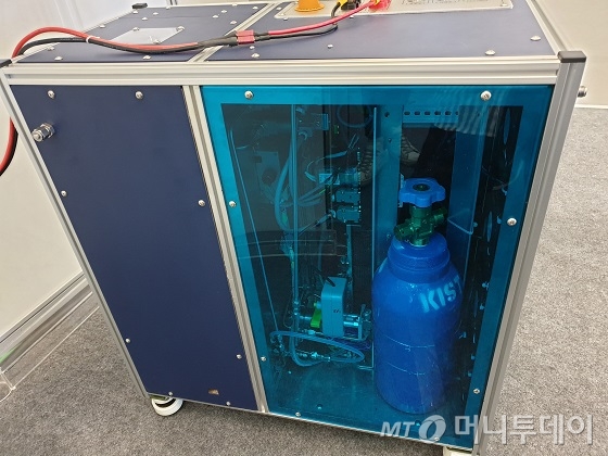 KIST의 암모니아 기반 수소-연료전지 파워팩/사진=김세관 기자.
