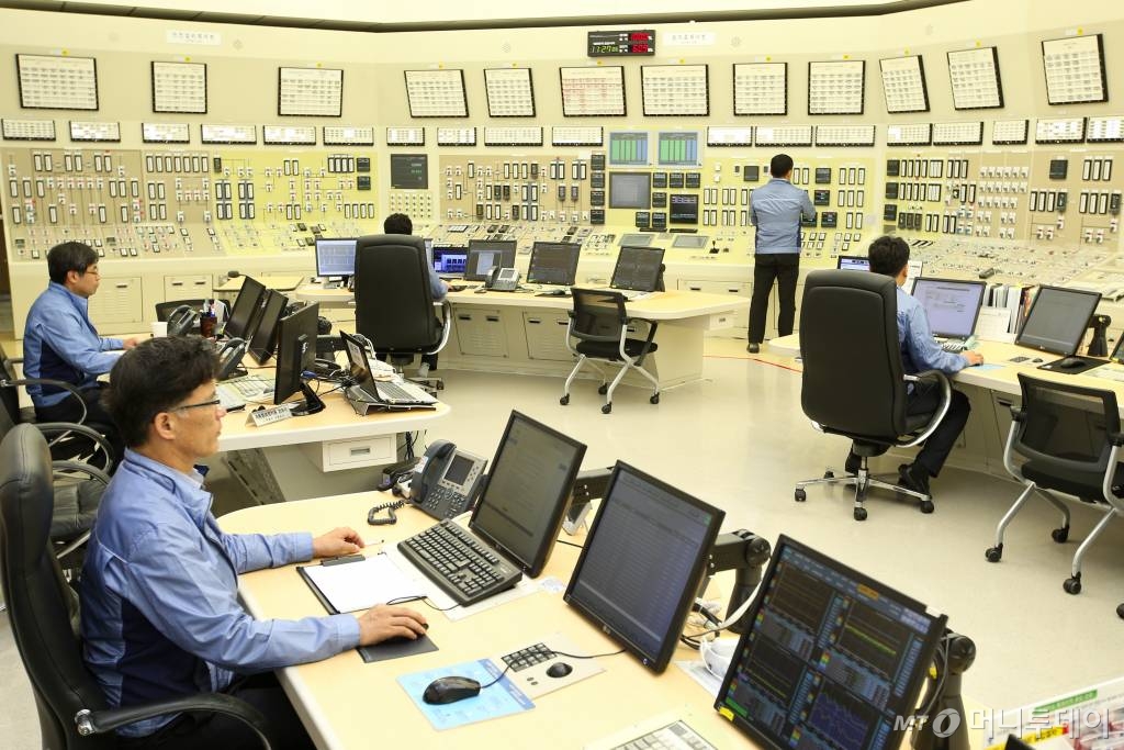 고리 원전 1호기의 주제어실(MCR) 모습. / 사진제공=한국수력원자력 제공