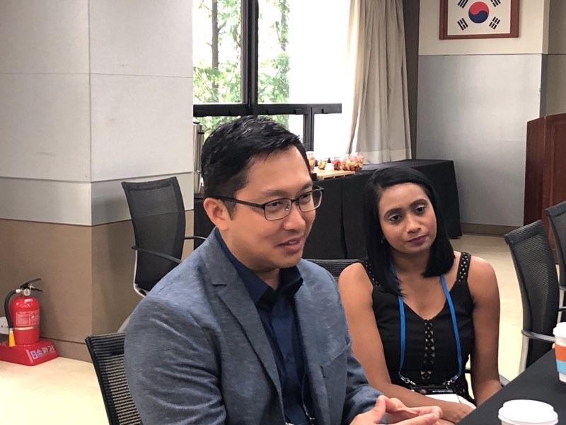 캐스퍼 잉 부서장(왼쪽)과 수바시니 발라크리쉬난