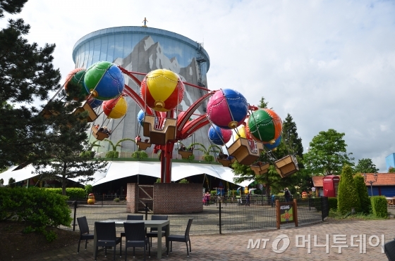 독일 노르트라인베스트팔렌주 칼카에 위치한 테마파크 '원더랜드 칼카' 전경. 폐쇄된 원전을 해체하지 않고 놀이공원과 호텔, 컨벤션센터가 어우러진 테마파크로 리모델링, 연간 60명만명이 찾는 관광명소로 재탄생됐다./사진=유영호 기자 yhryu@