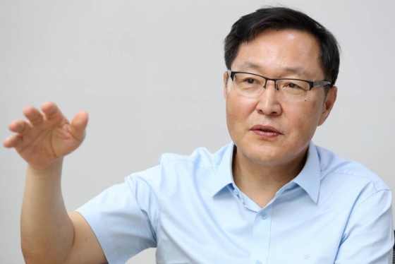 /삽화=임종철 디자인기자