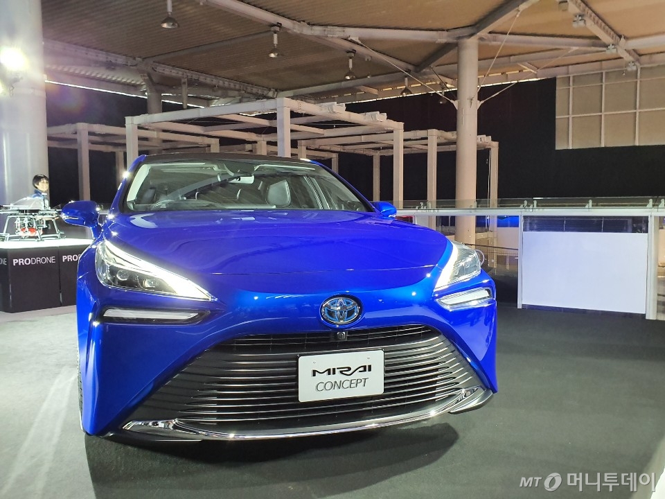 23일 '도쿄모터쇼 2019'에서 공개된 토요타 새 수소전기차 '미라이 콘셉트'. /사진=이건희 기자