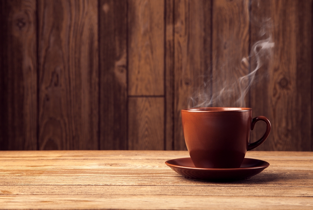 인턴기자가 실제로 만들어 본 '수제 간이 가습기'. 주변에서 '간이가습기 얼마 안한다'고 해도 꾿꾿하게 버텨보자.