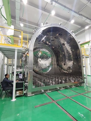 5일 한국건설기술연구원 미래융합관에 설치된 '지반열 진공챔버' 내부에 공기 입출구 장치가 일정 간격을 두고 설치돼 있다./사진=류준영 기자