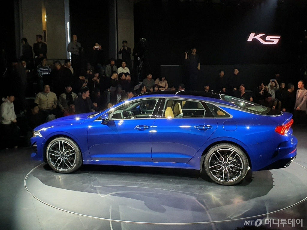 기이자동차 3세대 'K5'  /사진=김남이 기자