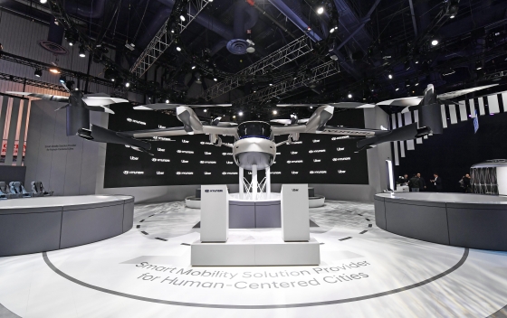 현대차가 세계 최대 모빌리티 기업 우버와의 협업으로 제작한 개인용비행채(PAV) 콘셉트인 'S-A1./사진제공=현대차