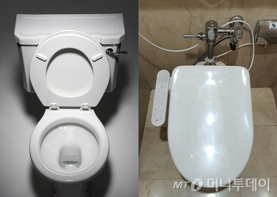 발과 손으로 공중화장실 변기 물 내리는 모습을 연출한 사진. 레버에 신발이 닿지 않았다./사진=박가영 기자