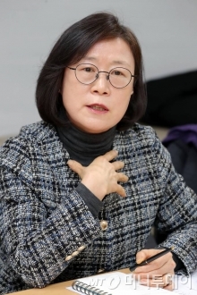 14일 오후 서울 서초구 H2KOREA에서 열린 수소경제로드맵 1주년 관련 지상좌담회. 홍혜란 에너지시민연대 사무총장 / 사진=이기범 기자 leekb@