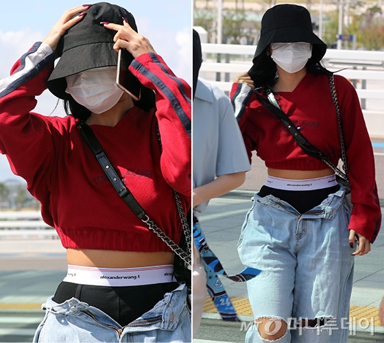 '히프 슬렁룩'을 연출한 그룹 마마무 화사/사진=머니투데이 DB