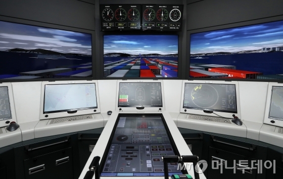 한국도선안전교육연구센터 내 도선사 시험 시뮬레이터실 / 사진=김휘선 기자 hwijpg@