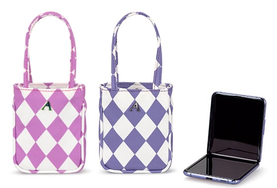 애슐리 윌리엄스가 갤럭시 Z 플립을 위해 선보인 마이크로 백 2종./사진=사진=애슐리 윌리엄스