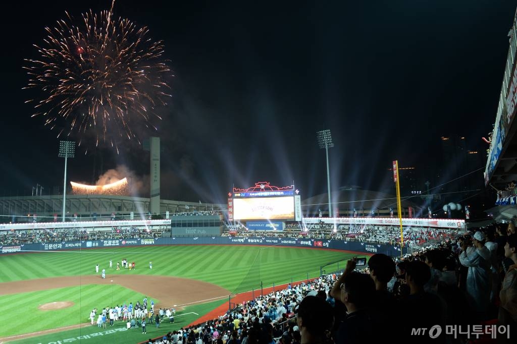 2017 KBO 올스타전 불꽃놀이 / 사진제공=뉴스1