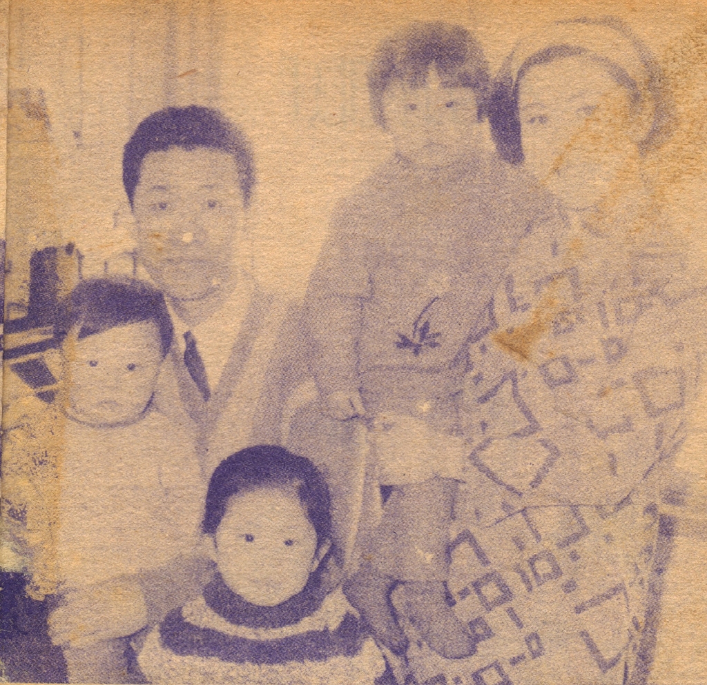 가수 남일해와 작곡가 나화랑(오른쪽). 나화랑은 50년대 후반 남일해에게 '이정표'를 만들어 줘 인기 가수로 이끌었다. /사진제공=한국대중가요연구소