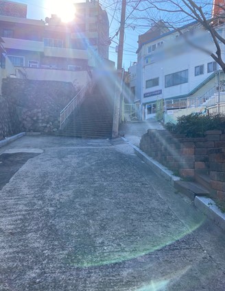손재주가 많은 정훈이가 만든 색종이 로봇들. 어린시절 영웅이란, 정의를 지켜 싸웠고, 비겁하지 않고 용감했던 것 같다./사진=남형도 기자