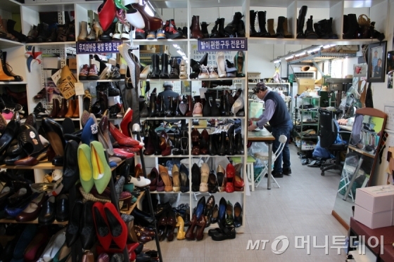 서울 성동구 성수동 수제화 거리 내 전태수 JS슈즈디자인연구소 내부 전경./사진=이재윤 기자