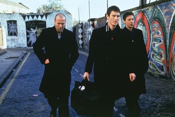 '록 스탁 앤 투 스모킹 배럴즈' 스틸. 사진 출처=포털 영화 게시판