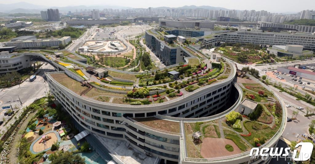 (세종=뉴스1) 장수영 기자 = 세종시 어진동 정부세종청사. 2019.5.5/뉴스1