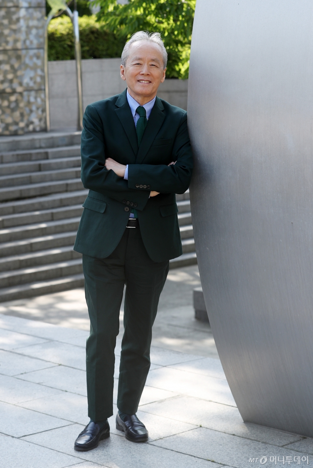 1977년 카라얀 국제음악 콩쿠르에서 학생 신분으로 4위에 입상한 뒤 80년 KBS 교향악단에서 지휘봉을 잡아 국내 최연소 지휘자로 이름을 올렸다. /사진=김휘선 기자