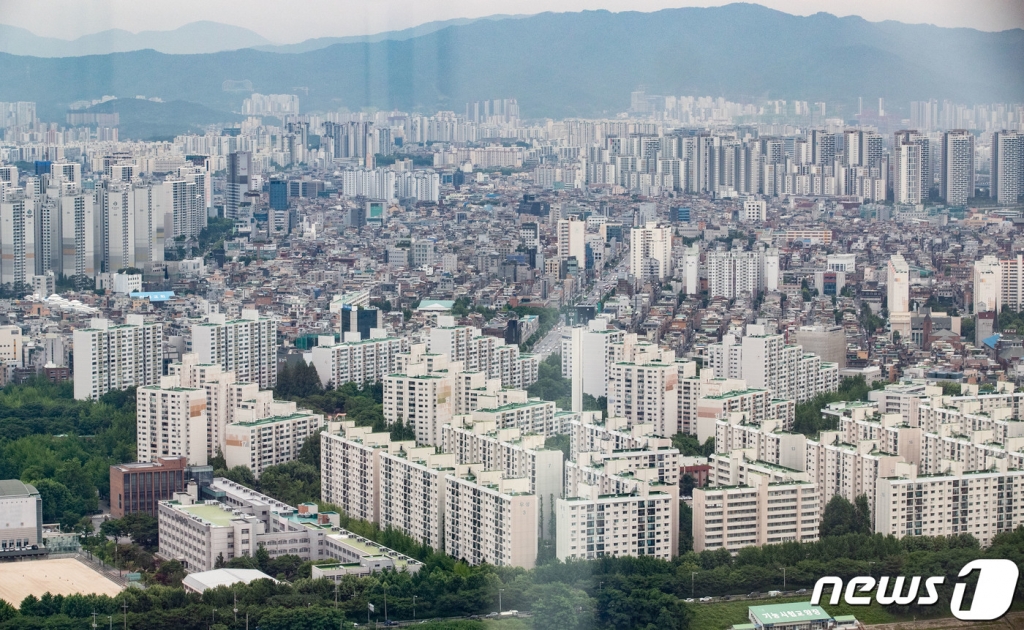 서울 강남권 아파트 단지 전경. /사진제공=뉴스1