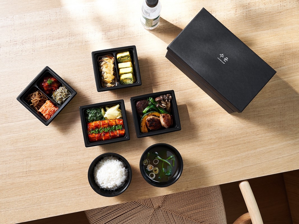 해비치호텔앤드리조트는 서울 종로에서 호텔이 운영 중인 한식당 수운에서 호텔이 판매하는 보양식을 테이크아웃 상품으로 구성해 판매한다. /사진=해비치호텔앤드리조트