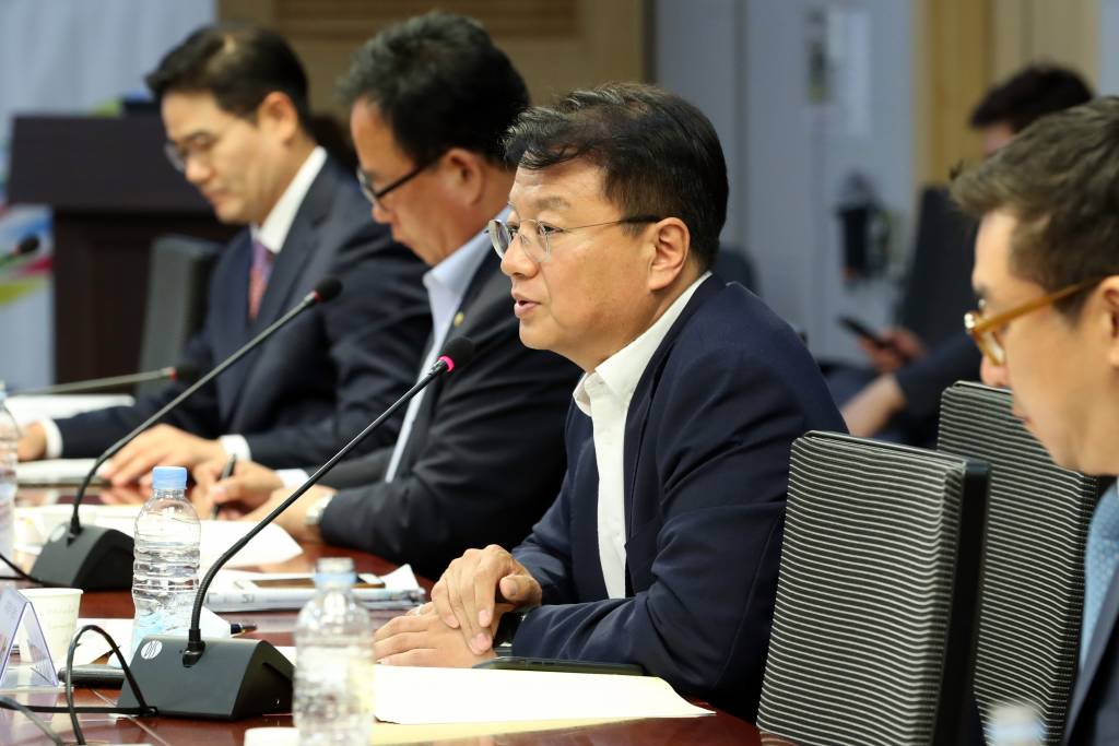 방기선 기획재정부 차관보가 7일 서울 여의도 국회에서 열린 어기구 의원실과 머니투데이 공동주최 포럼 '리쇼어링을 리디자인하다' 전문가 토론에서 발언을 하고 있다. / 사진=이기범 기자 leekb@