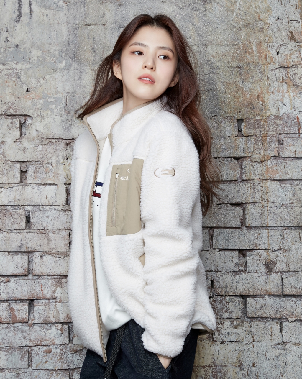 배우 한소희/사진제공=아이더