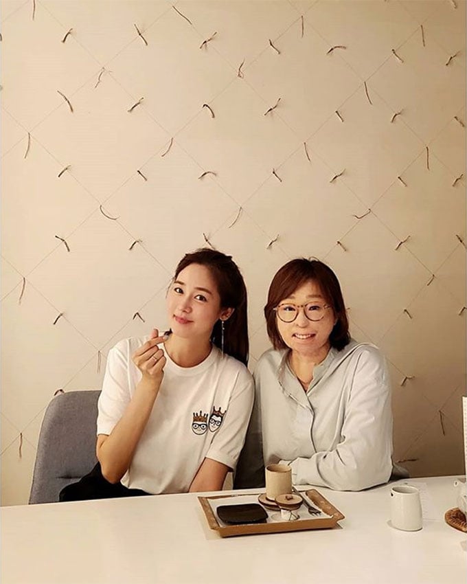 가수 겸 배우 성유리, 이지선 교수/사진=성유리 인스타그램