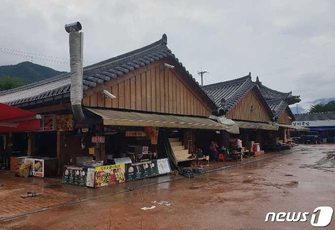 복구된 화개장터 장옥. © 뉴스1