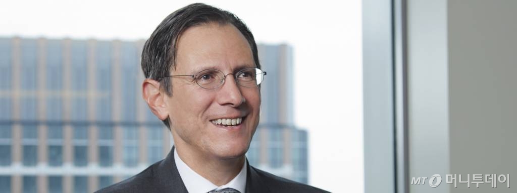 조셉 비바쉬 레이텀앤왓킨스 변호사 / 사진제공=레이텀앤왓킨스