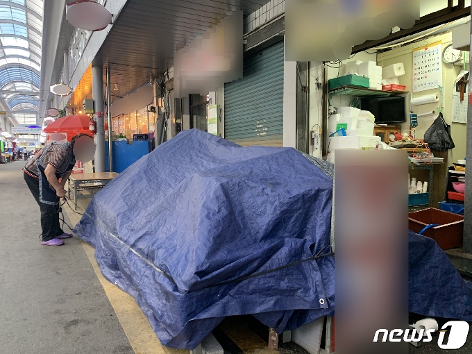 7일 오후 광주 북구 말바우시장이 이용객들의 발길이 끊겨 한적한 모습을 보이고 있다.2020.9.7/뉴스1 © News1 정다움 수습기자