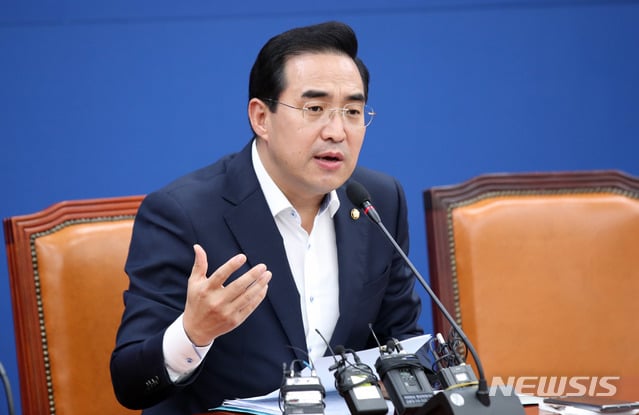 더불어민주당 박홍근 예산결산위원회 간사가 지난 7월3일 오전 서울 여의도 국회에서 3차 추경 심사와 관련해 기자간담회를 하고 있다. / 사진제공=뉴시스