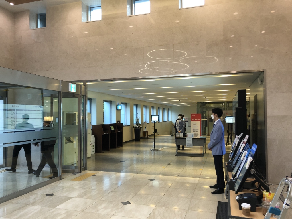 28일 오전 서울 강남구 일원동 삼성서울병원 장례식장/사진=이정혁 기자