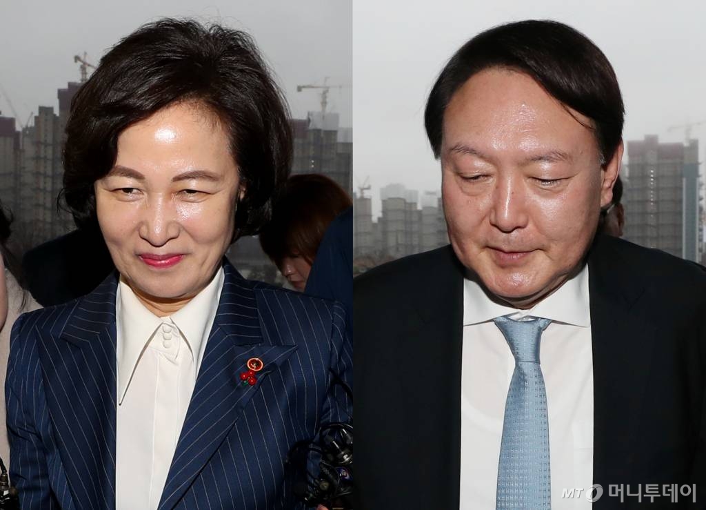 추미애 법무부 장관(사진 왼쪽)과 윤석열 검찰총장. / 사진=과천(경기)=이기범 기자 leekb@