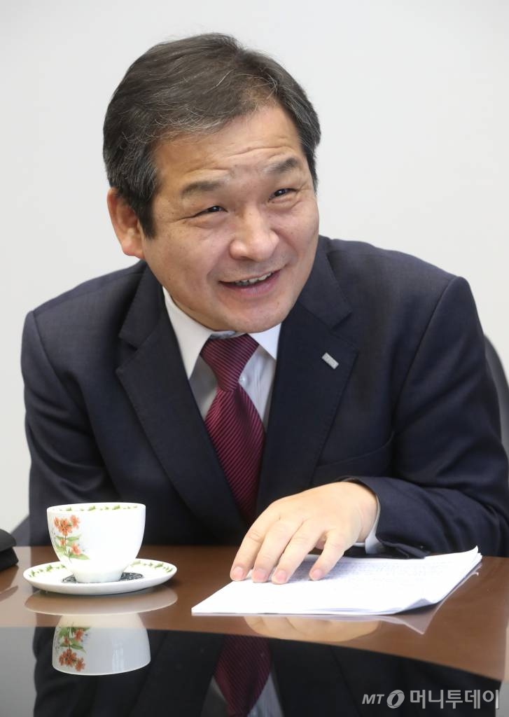 30일 오전 한국정보화진흥원 문용식 원장 인터뷰 / 사진=홍봉진기자 honggga@