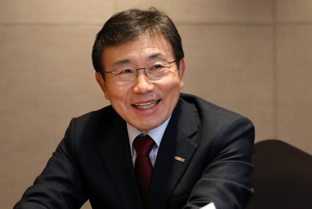 권덕철 한국보건산업진흥원장 인터뷰 / 사진=김휘선 기자 hwijpg@