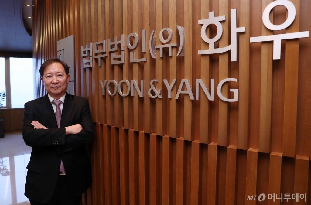 법무법인 화우 정진수 대표 인터뷰 / 사진=김휘선 기자 hwijpg@