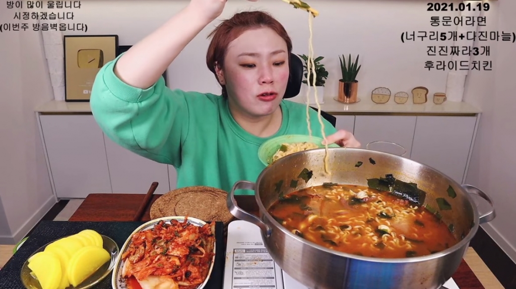 '입짧은 햇님' 과거 직업은 사진사 