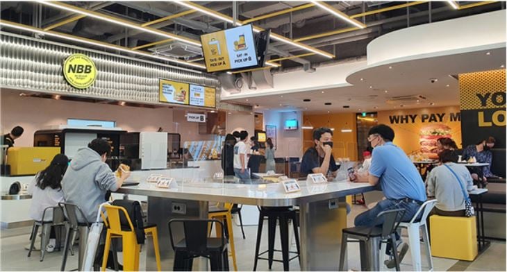 노브랜드 버거 역삼역점 /사진= 신세계푸드