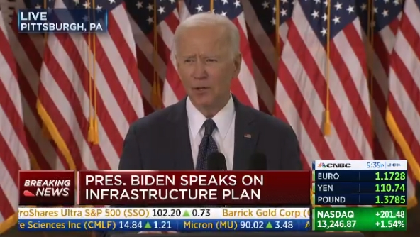 조 바이든 미국 대통령이 31일(현지시간) 피츠버그에서 인프라 플랜에 대한 연설을 하고 있다. /사진=CNBC 방송 캡쳐