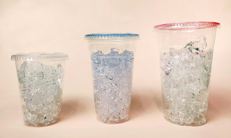 (오른쪽부터) 메가빅 아이스컵(340g),빅아이스컵(230g), 일반아이스컵(180g)